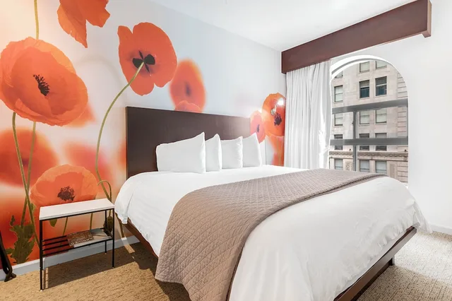 جناح بسرير كينج بغرفة نوم واحدة، The O Hotel, Trademark Collection by Wyndham 1/9