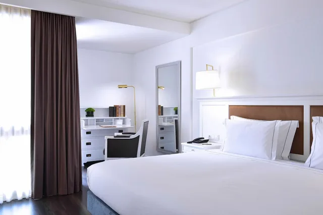 Standard, Valley View، NH Sintra Centro 1/4
