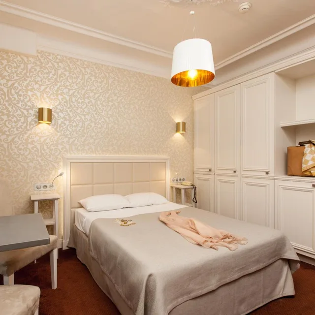 غرفة كلاسيكية بسرير مزدوج، Hotel Bonaparte 4/10