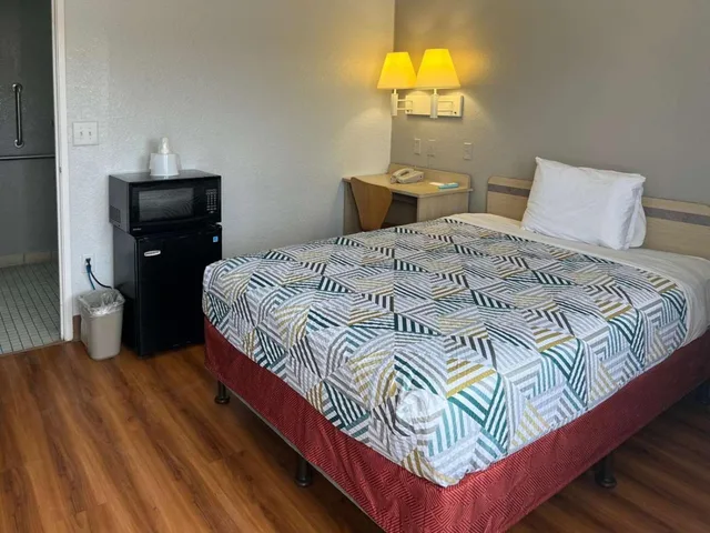 غرفة بسرير كوين لذوي الإعاقة، Motel6 Odessa 8/10