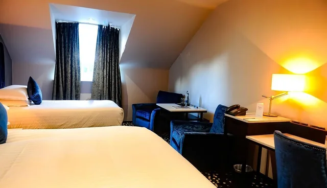غرفة كلاسيكية بسرير كينج، DoubleTree by Hilton Belfast City Ten Square 6/7