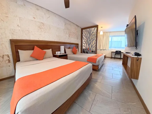غرفة كومفورت بسريرين كوين مع أريكة، Grand Fifty Suites 2/10