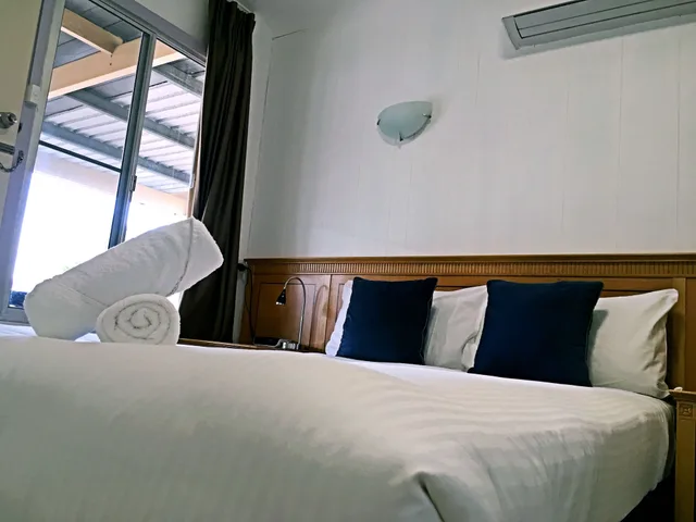 2 Rooms, Unit, Standard, 2 Queen Beds, Kitchenette، Apollo Motel Biloela 1/3