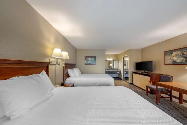 غرفة قياسية بسريرين مزدوجين، Best Western La Posada Motel 1/10