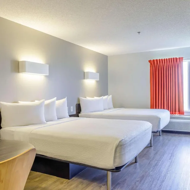 غرفة بسريرين كوين لغير المدخنين، Motel6 Headingley, MB - Winnipeg West 2/7
