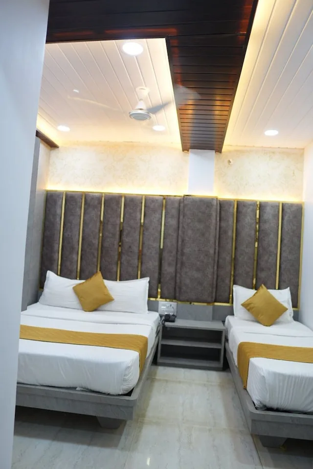 غرفة ديلوكس ثلاثية بسرير كينج، Hotel Pearl View 1/10
