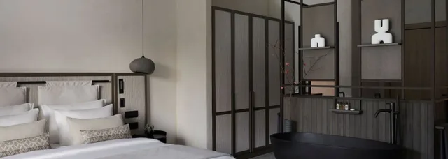 Supreme, Garden Front, with Pool، Aeonic Suites and Spa - Adults Only 1/1