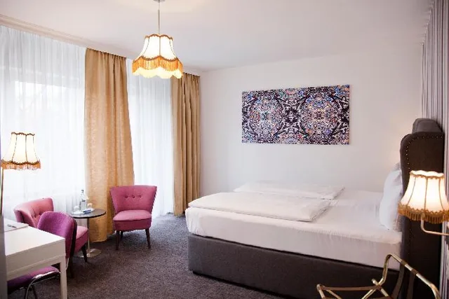غرفة عائلية بإطلالة على الفناء، Hotel Les Nations 1/1