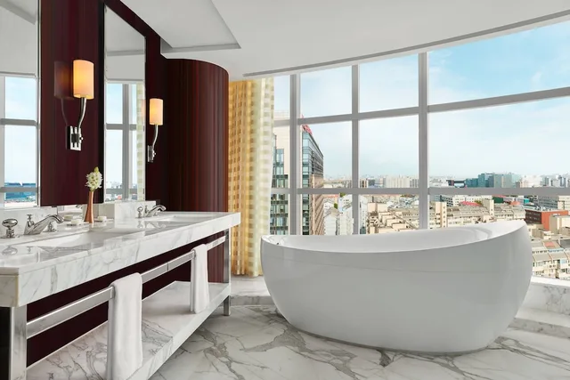 جناح كلوب بريميير بسرير مزدوج بغرفة نوم واحدة، Ritz Carlton Financial Street 6/6
