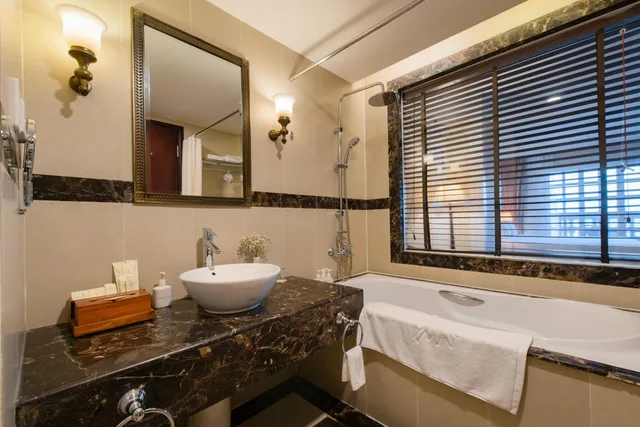 Ocean, Deluxe, King Bed, Balcony، Sunrise Nha Trang Beach Hotel and Spa 4/4