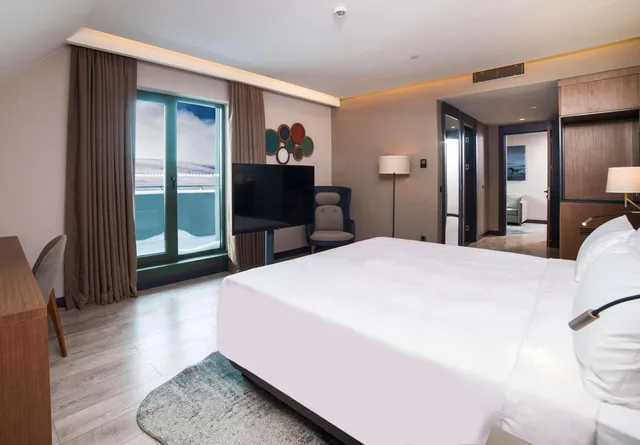 جناح جونيور بشرفة، Radisson Blu Hotel Mount Erciyes 3/10