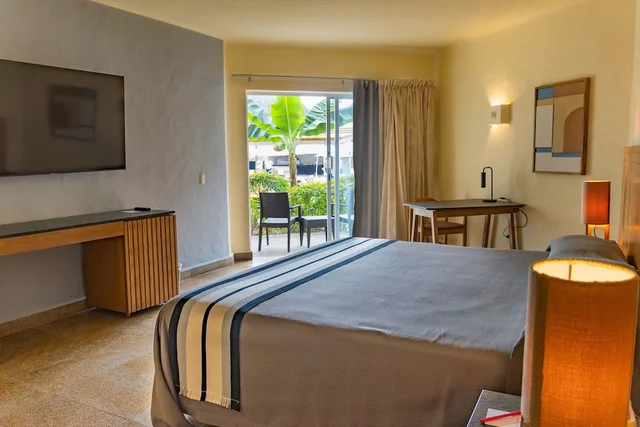 غرفة بإطلالة على الحديقة يُسمح فيها بالحيوانات الأليفة، Friendly Fun Vallarta Different Experiences 2/6