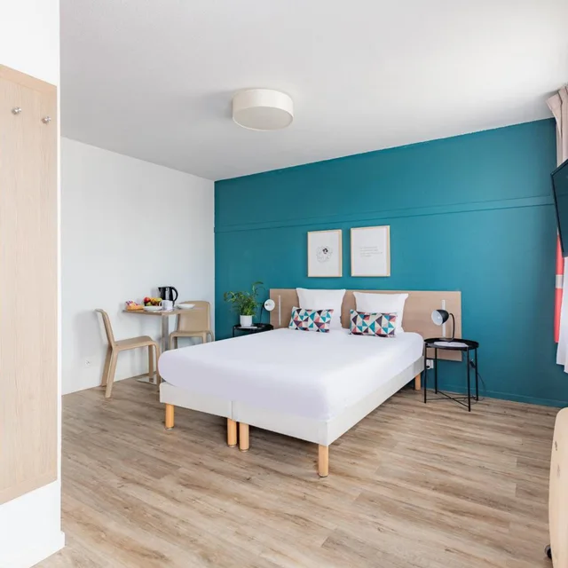 studio superior with private terrace، Appart City Classic Paris La Villette 5/10