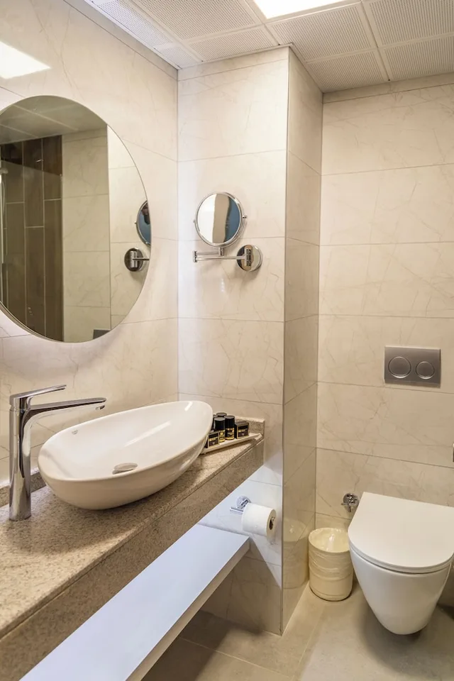 غرفة قياسية بسرير مزدوج أو سريرين منفصلين، Fame Hotel 5/6