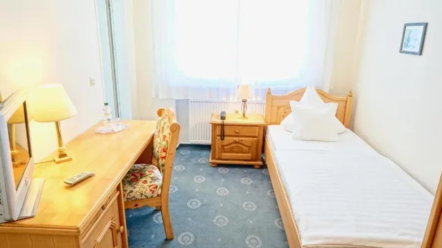 غرفة اقتصادية مفردة، Hotel Alpha 3/12