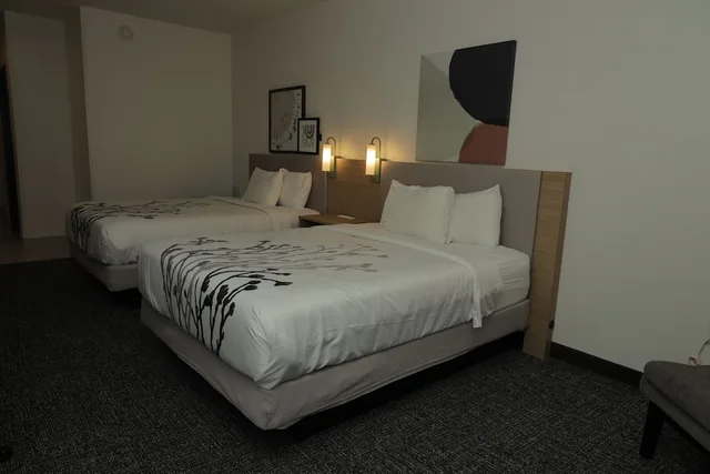 غرفة ديلوكس بسريرين كوين، Express Inn & Suites 3/4