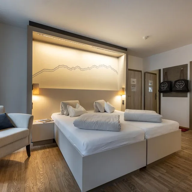 غرفة كلاسيكية بسرير مزدوج، HOTEL POST 2/8