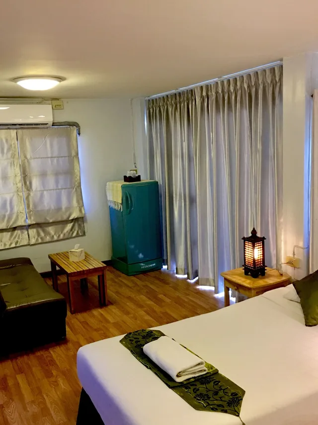 غرفة قياسية بسريرين منفصلين، Phunyanuch Hotel 3/4