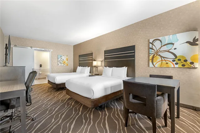 غرفة بسريرين كوين لذوي الإعاقة، Best Western Plus Park Place Inn - Mini Suites 5/8