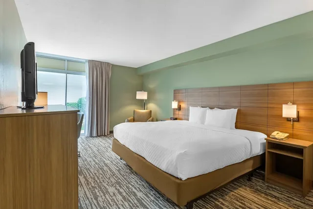 غرفة بسرير كينج لذوي الإعاقة، Quality Inn and Conference Center I-80 Grand Island 4/8