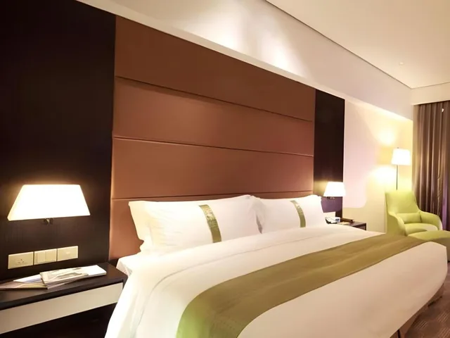 غرفة ديلوكس بسريرين منفصلين، Holiday Inn Nantong Oasis International 4/4