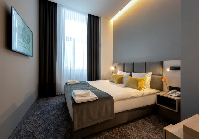 Standard, Queen Bed, Old Town View، Korona Hotel Wroclaw Market Square 2/3
