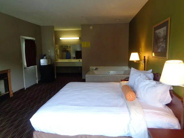 جناح، SureStay Hotel by Best Western Helen Downtown 1/6