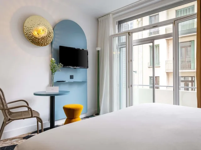Privilege, Double Bed, Balcony, Mercure Annecy Centre 3/5