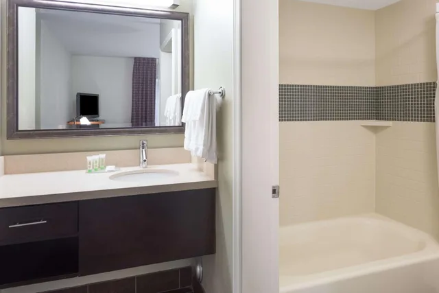 جناح بسريرين كوين بغرفتي نوم، Sonesta Es Suites Atlanta Perimeter Center 8/9
