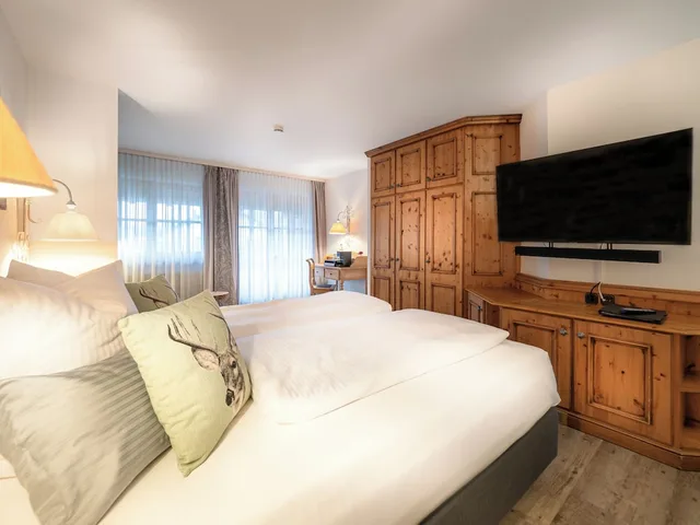 غرفة كومفورت بسرير كينج بإطلالة على الحديقة، Landhotel Goldenes Kreuz 3/10