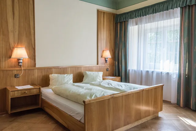 غرفة أساسية بسرير كينج، Vital Hotel Post 1/2