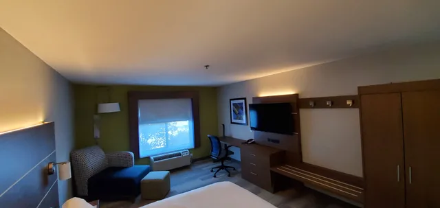 Leisure, King Bed، Holiday Inn Express Hotel And Suites Kinston 6/9