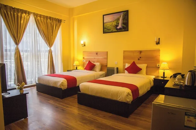 غرفة ديلوكس بسريرين منفصلين بشرفة، Bhutan Silverpine Resort 2/9