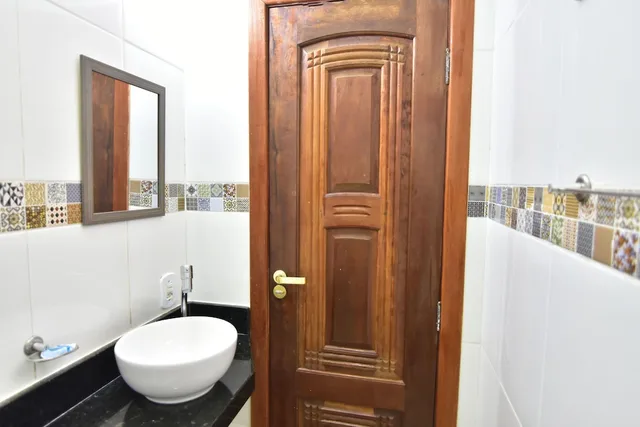 غرفة اقتصادية ثلاثية بثلاثة أسرّة، Estalagem 11 Suites 4/5