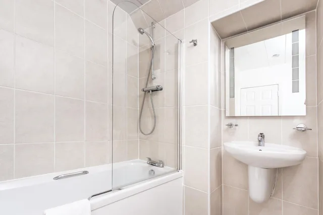 غرفة عائلية بسرير مزدوج، Belvilla Inverness Craigmonie Hotel 9/10