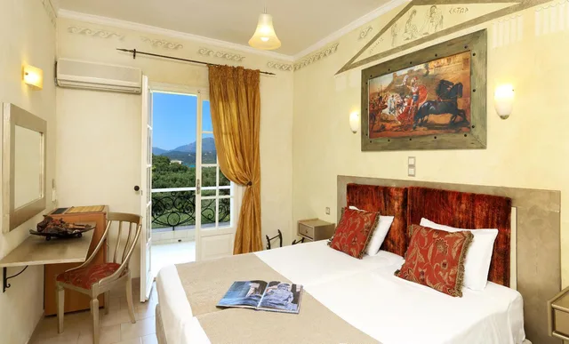 غرفة بسرير مزدوج بإطلالة على الجبل، Nefeli Hotel Corfu 3/10