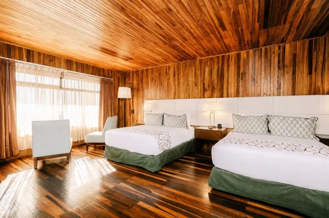 Room, 2 Queen Beds, Gulf View، Heliconia 2/10