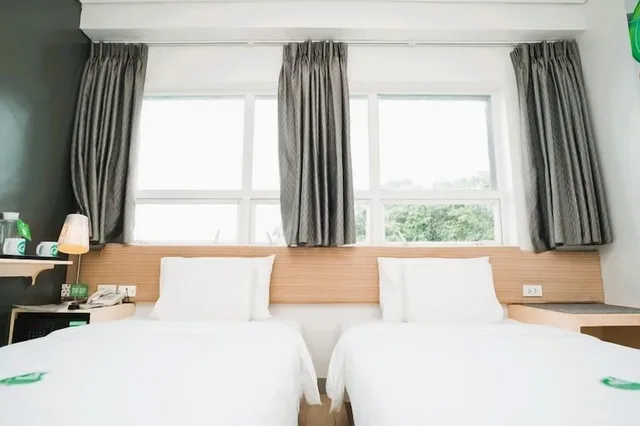 غرفة قياسية بسريرين منفصلين، Go Hotels Iligan 2/10