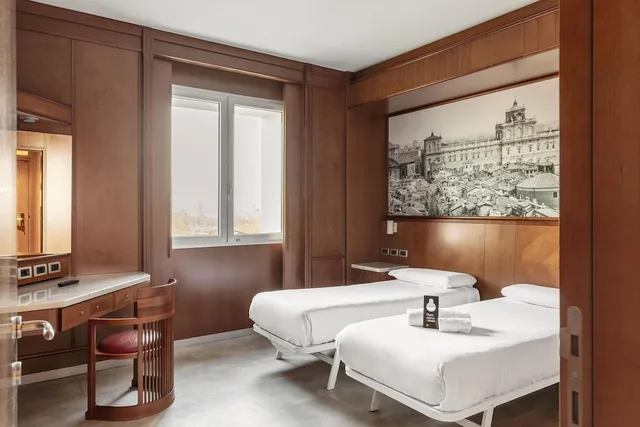 غرفة قياسية بسريرين منفصلين، B&B Hotel Modena 8/12