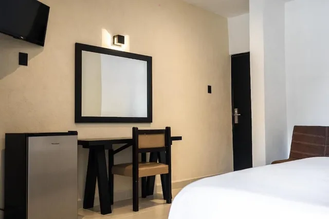 غرفة قياسية بسرير كينج، SUITE HOTEL MARIA DE LA LUZ 7/10