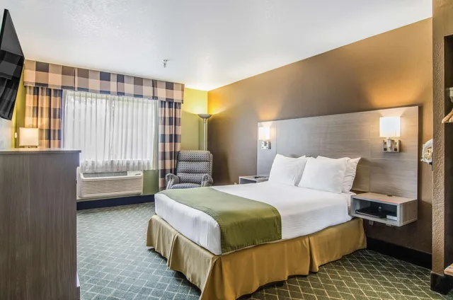 Room, Double Bed, Guesthouse Poulsbo 2/5