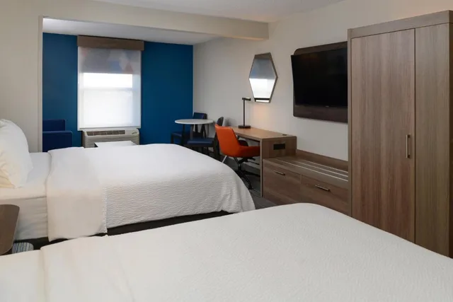 جناح بسريرين كوين مع أريكة، Holiday Inn Express Hotel And Suites Marysville 4/10