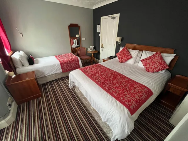 غرفة بسريرين منفصلين، Sorrento Hotel 3/9