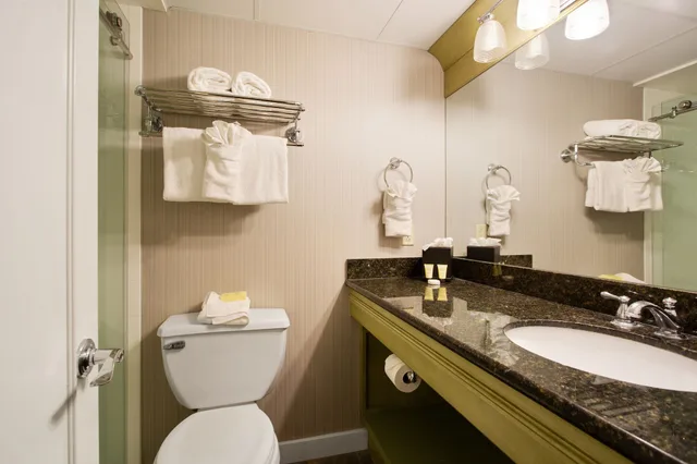 غرفة بسريرين كوين بإطلالة على الفناء بشرفة، Hotel St Marie 4/5