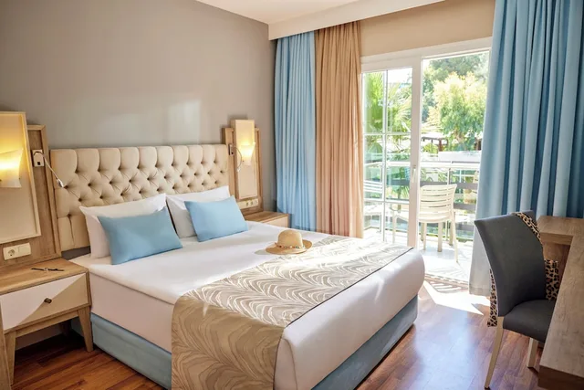 Village, Classic, Family, Suite, Double Bed, Sofa، TUI MAGIC LIFE Masmavi 1/10