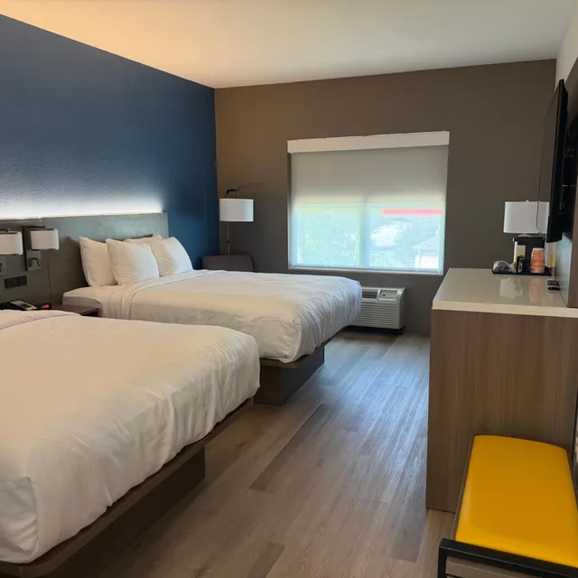 جناح بسرير كوين بغرفة نوم واحدة، Comfort Inn & Suites Concord (Kannapolis) 1/10
