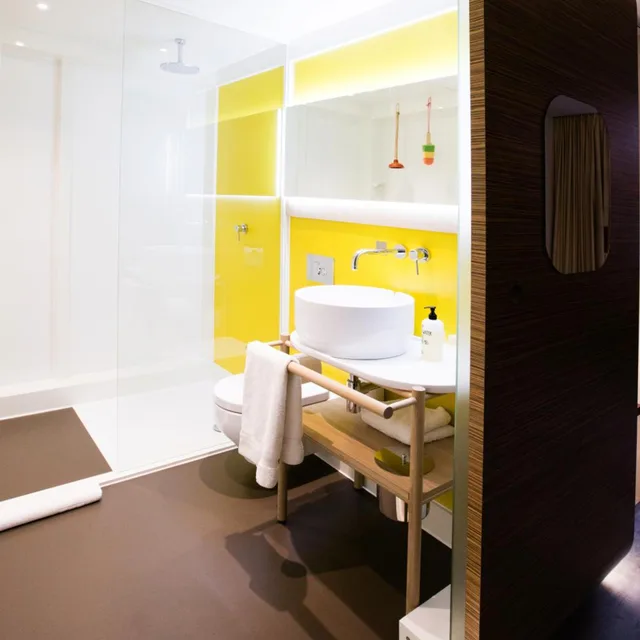 غرفة سوبيريور بسرير مزدوج، The Corner London City 4/4
