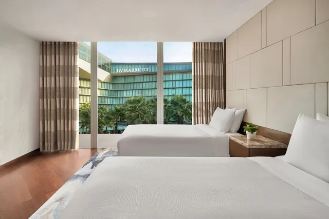 جناح عائلي بسرير كينج بإطلالة على المدينة، Jw Marriott Hotel Hanoi 1/3