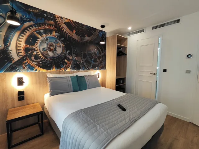 غرفة عائلية رباعية بسريرين كوين، Atelier Montparnasse Hotel 5/9