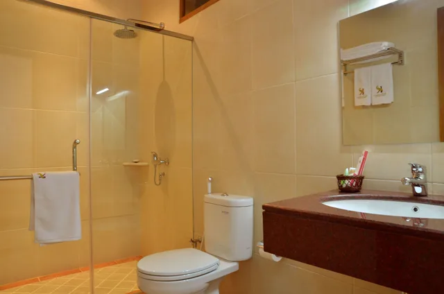 Plus, Standard, King Bed، Kertanegara Premium Guest House 2/2